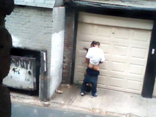 320px x 240px - Street hooker filmed fucking in an alley | voyeurstyle.com