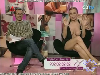320px x 240px - Big tit nearly pops out on Spanish television | voyeurstyle.com
