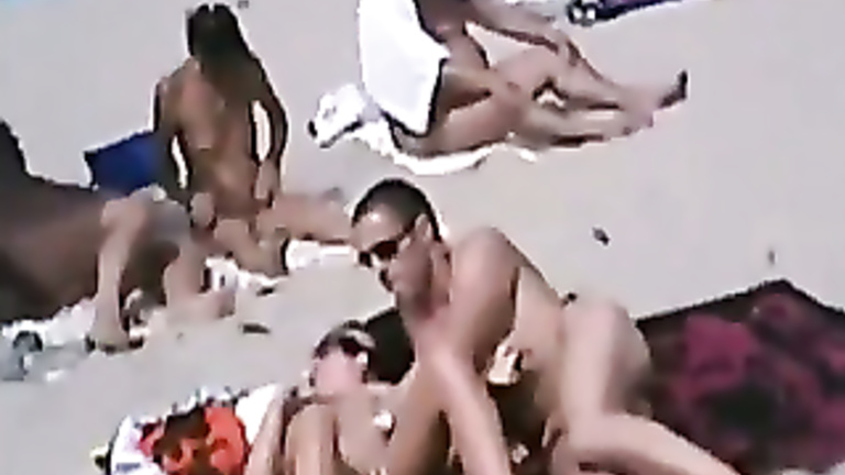 Beach Nudity And Fucking - Nude beach blowjobs and hardcore fucking | voyeurstyle.com